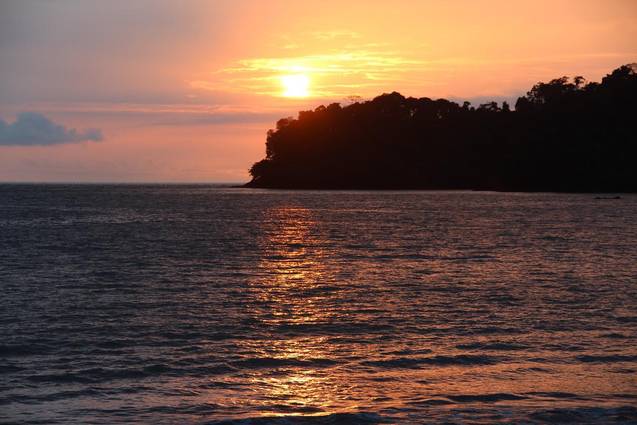 Mapara Crab Lodge บาเยีย โซลาโฯ ภายนอก รูปภาพ